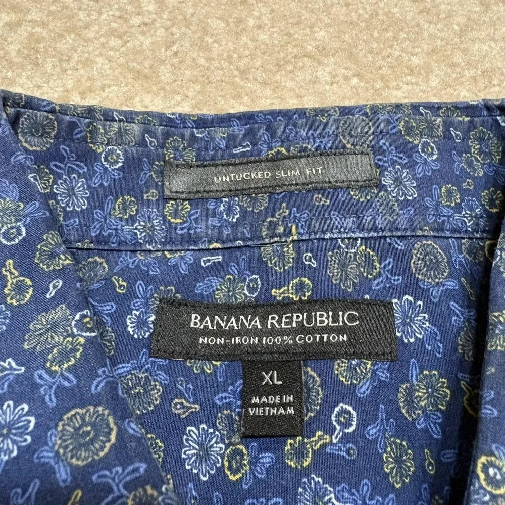 Banana Republic Shirt Mens XL Blue Floral Non Iron‎ Button Up Long Sleeve Casual